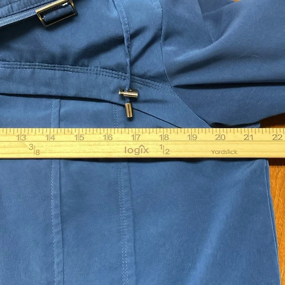 Gallery Coat Women Navy Blue Hooded Anorak Jacket Size M Zip Snap Front‎ Pockets - Picture 7 of 7